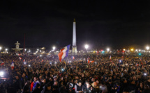 A la Concorde, le "grand merci" d'une foule nombreuse aux Bleus