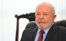 Tout juste investi, Lula signe des décrets sur les armes et l'Amazonie