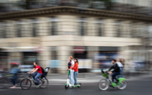 Paris dit non et bientôt adieu aux trottinettes en libre-service