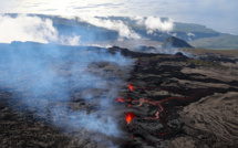La Réunion: première éruption de l'année pour le Piton de la Fournaise