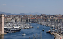 Marseille: un mineur mortellement blessé sur le Vieux-Port