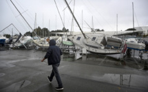 Tempête Ciaran: des vents record secouent le nord-ouest du pays, un mort