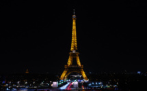 Attentat près de la tour Eiffel: l'assaillant toujours en garde à vue, a fait allégeance à l'EI