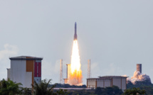 Succès du premier vol de la fusée Ariane 6, "l'Europe est de retour"