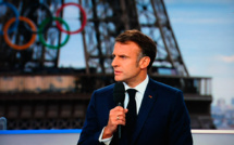 Macron temporise sur le gouvernement le temps des JO et balaie la candidature surprise de la gauche