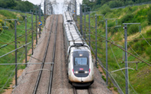 SNCF: la ligne LGV Sud-Est à l'arrêt, 80.000 voyageurs affectés