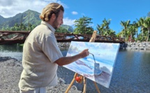 Un peintre en escale à Teahupo’o