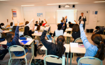 "Pause numérique": dans ce collège de Lorient, le portable reste au casier depuis 2022