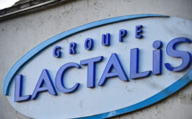 Lactalis réduit sa collecte de lait: une "déflagration" pour les éleveurs français