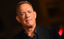 Tom Hanks, rajeuni par une IA "incroyable" dans son nouveau film, "Here"