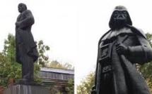 Une statue de Lénine en Ukraine transformée... en Dark Vador