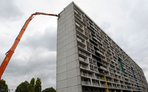 Face à une crise du logement qui leur explose au visage, les maires en attente de solutions