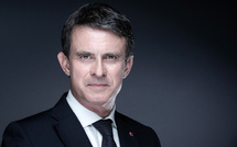 Manuel Valls, retour surprise dans des Outre-mer en crise