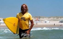 Le surf de Brice de Nice vendu au profit des sinistrés de Cannes