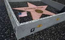 Un mur autour de l'étoile de Trump à Hollywood