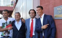 Le premier hôtel "CR7" ouvre à Madère, qui rebaptise son aéroport "Cristiano Ronaldo"