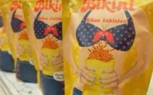 Indonésie: une femme en bikini sur un paquet de nouilles fait scandale